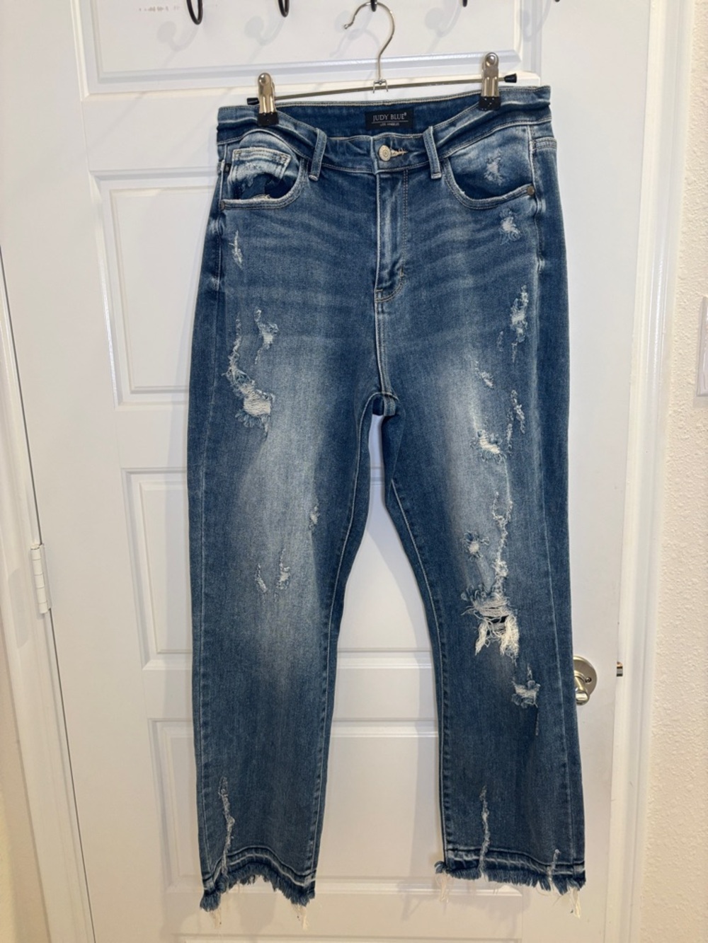 Judy Blue Straight Fit Distressed Jeans Size 7/28 Raw Hem Stretch Denim